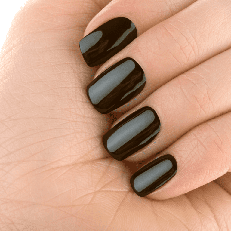 Black green lakier hybrydowy Thuya Nails