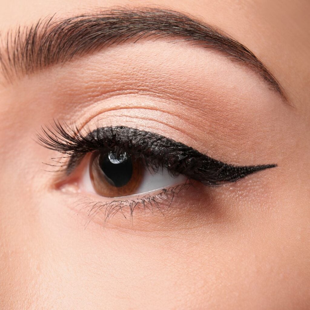 Perfect Cat Eye pędzel podłużny do kreski eyelinera P150 Hulu